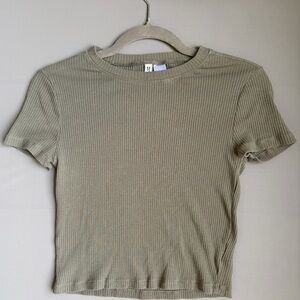 H&M Olive Green Ribbed Short Sleeve Tee